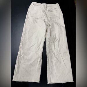Ann Taylor Ivory Cropped Denim w Frayed Hem